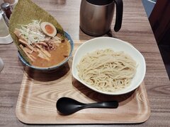 こんばんわ(*^^*)